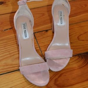 Steve Madden velvet Carrson open toe heels